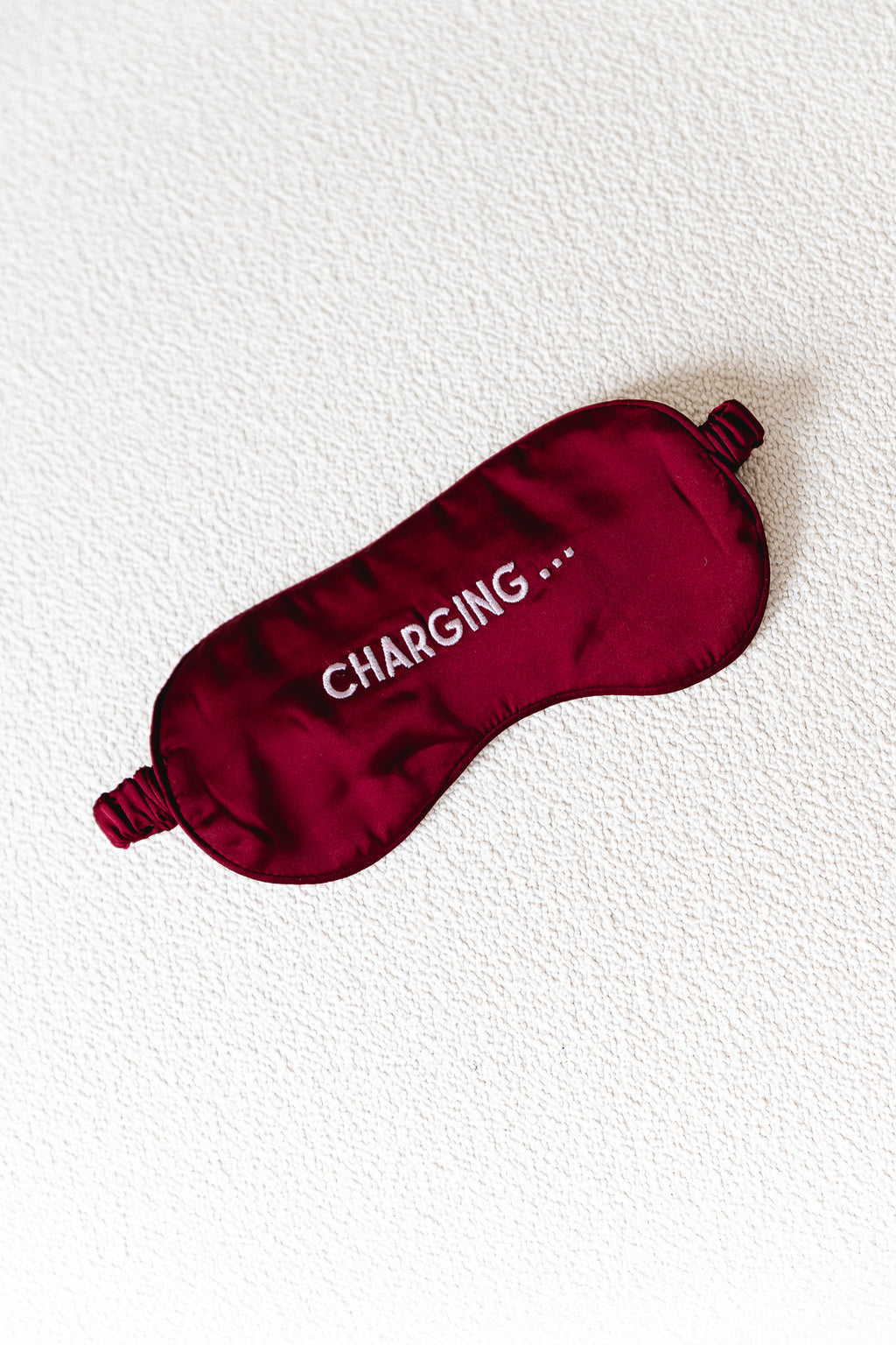 Charging eye mask burgundy