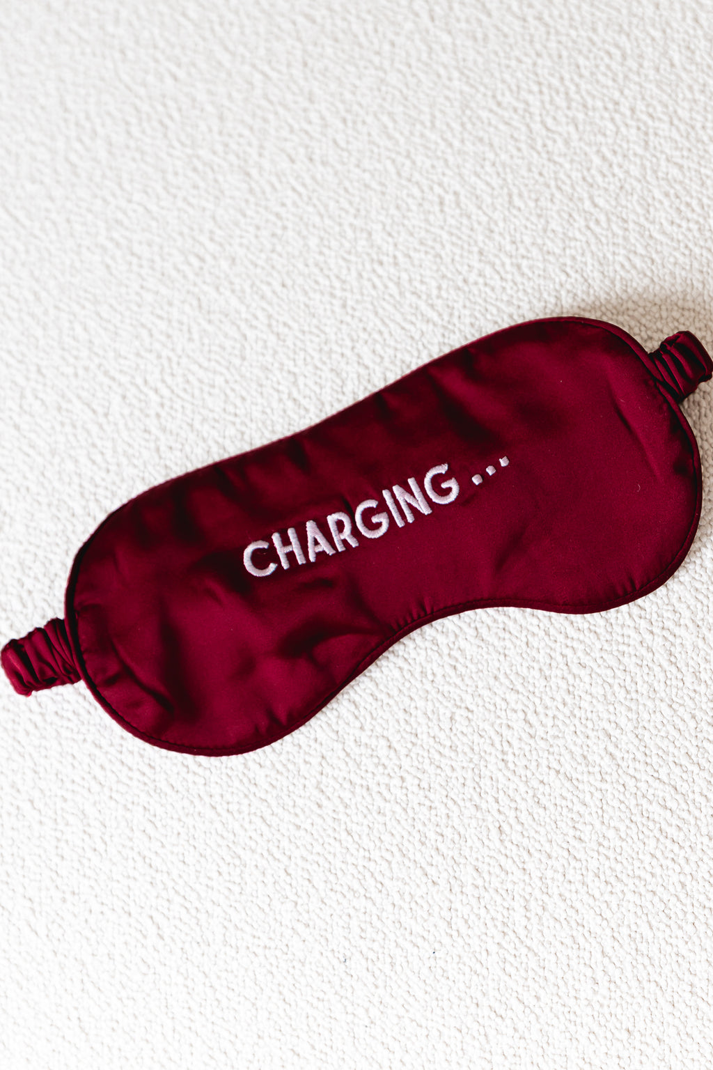 Charging eye mask burgundy