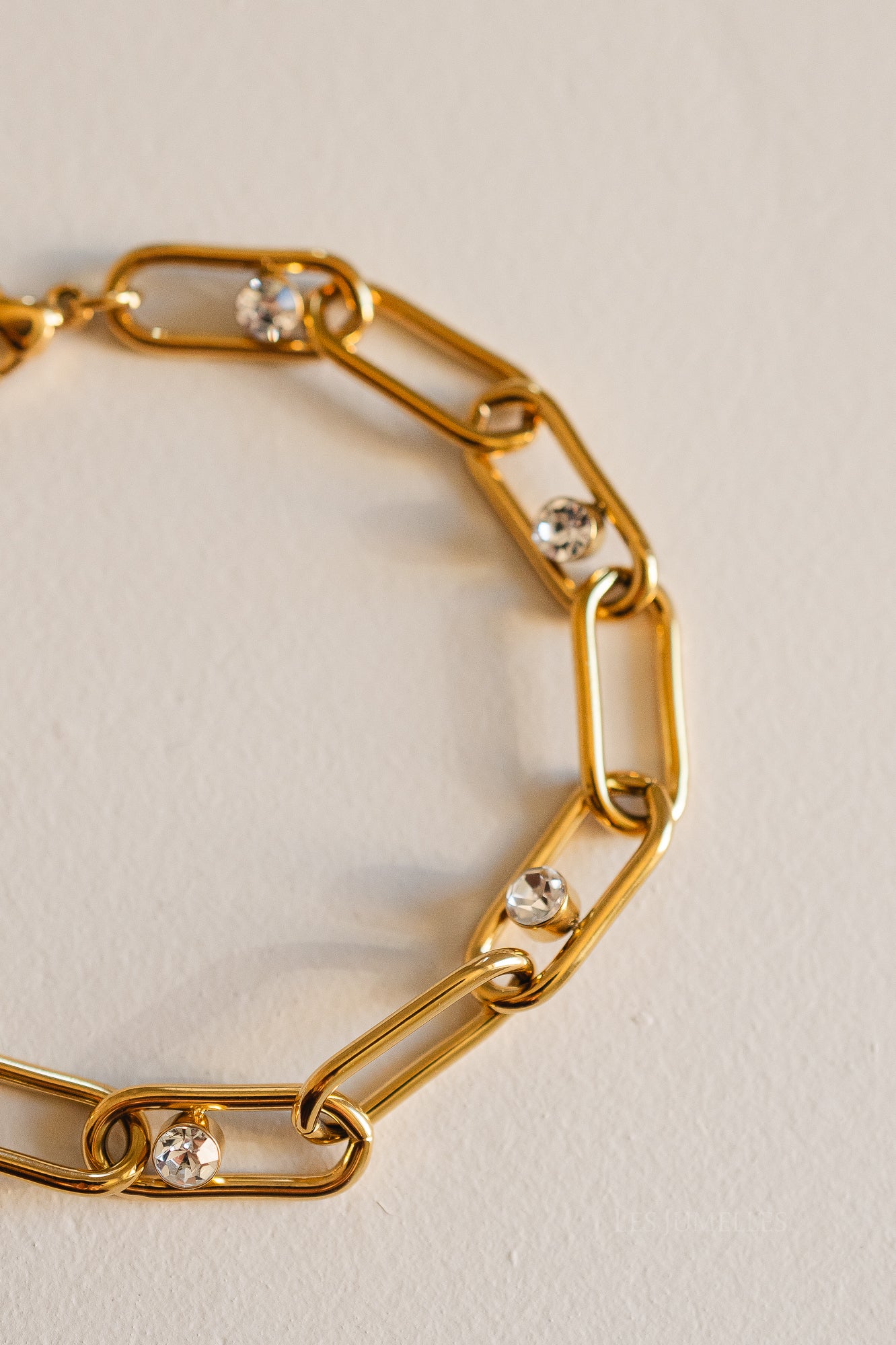 Paperclip bracelet gold medium