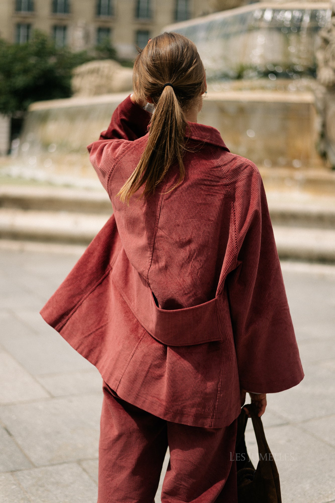 Bobbie jacket brick