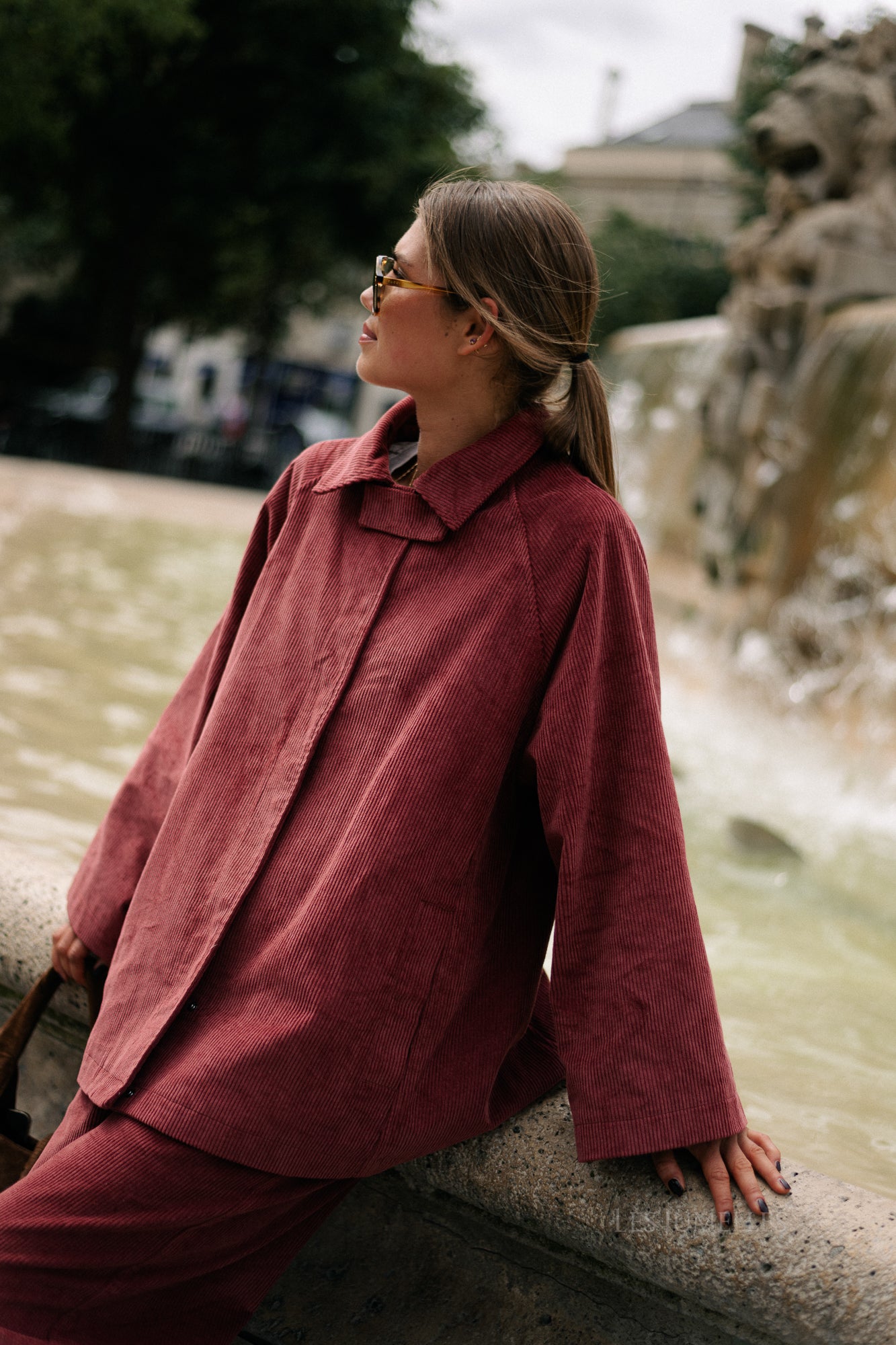 Bobbie jacket brick