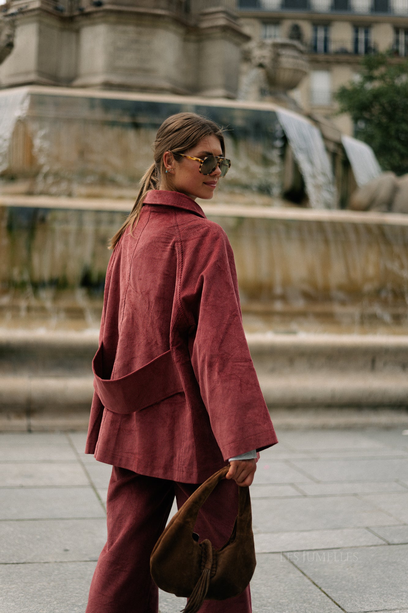 Bobbie jacket brick