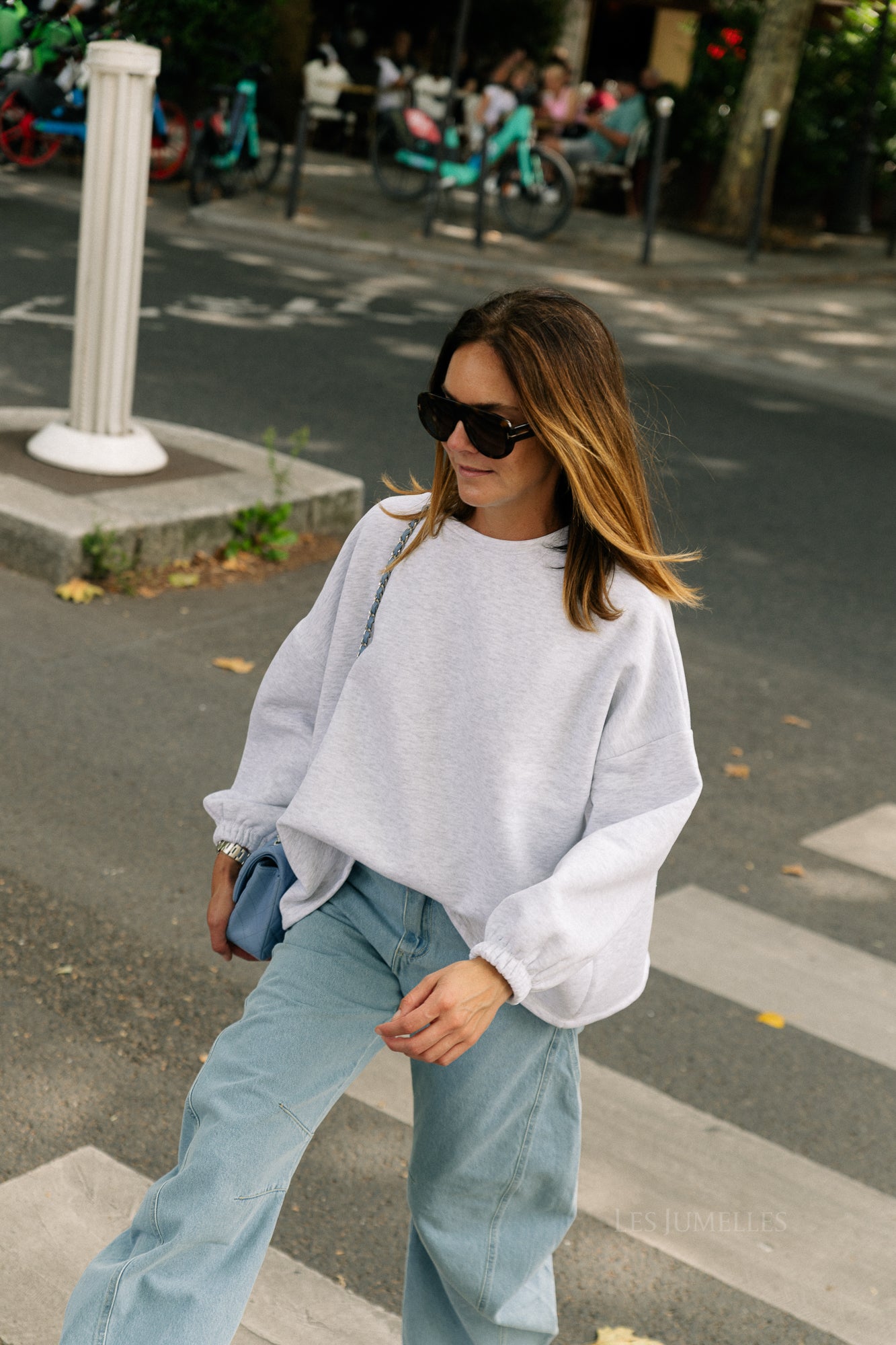 'Bisou' sweater light grey