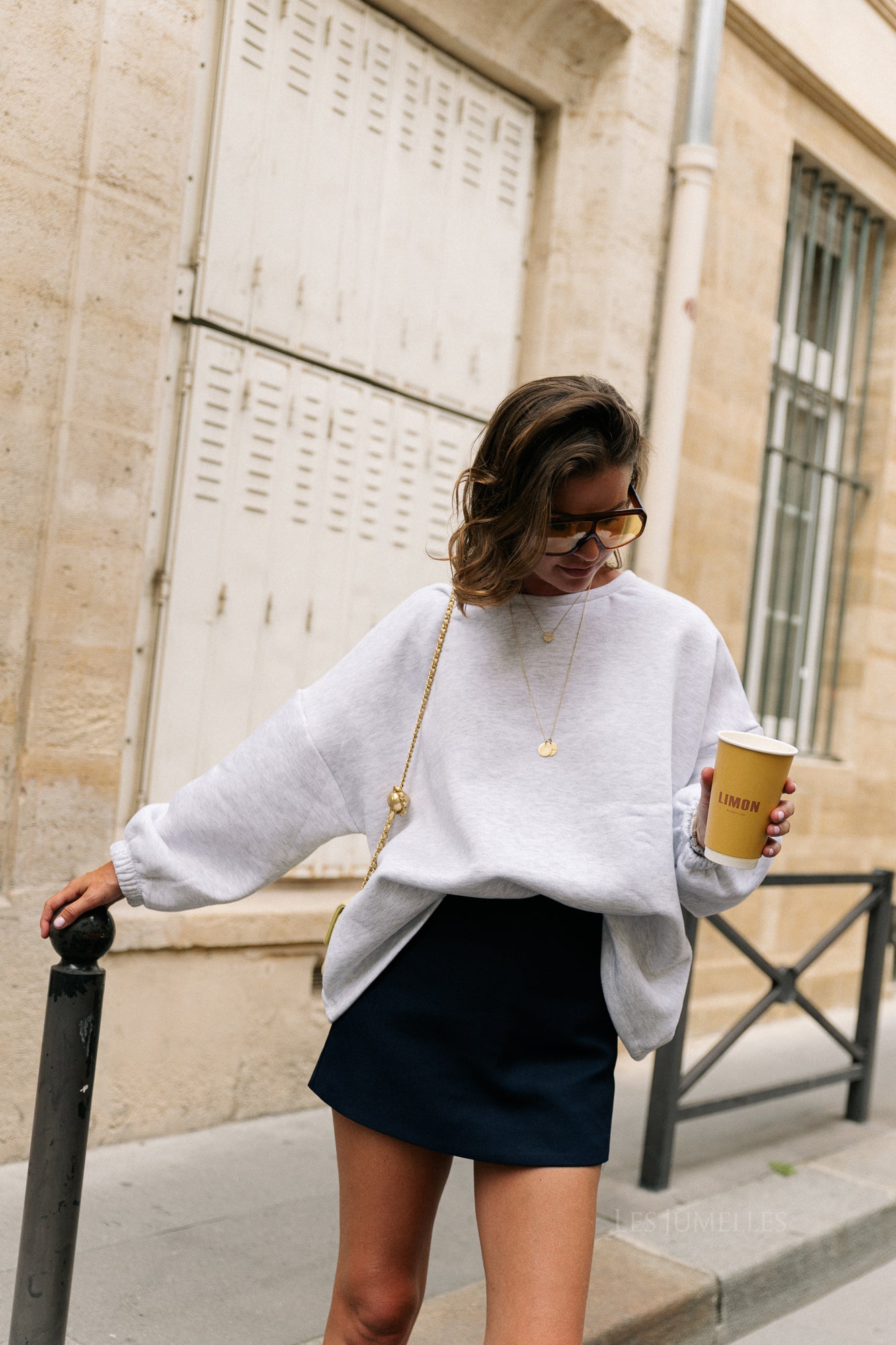 'Salut' sweater light grey
