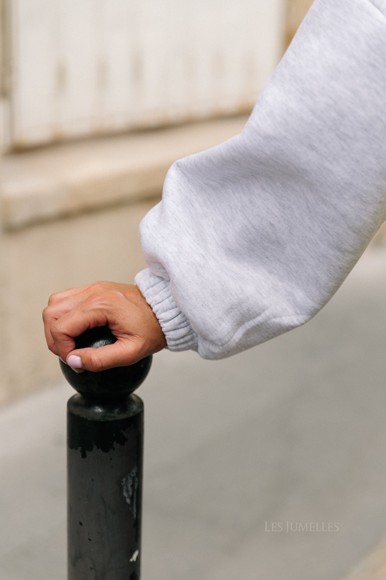 'Salut' sweater light grey