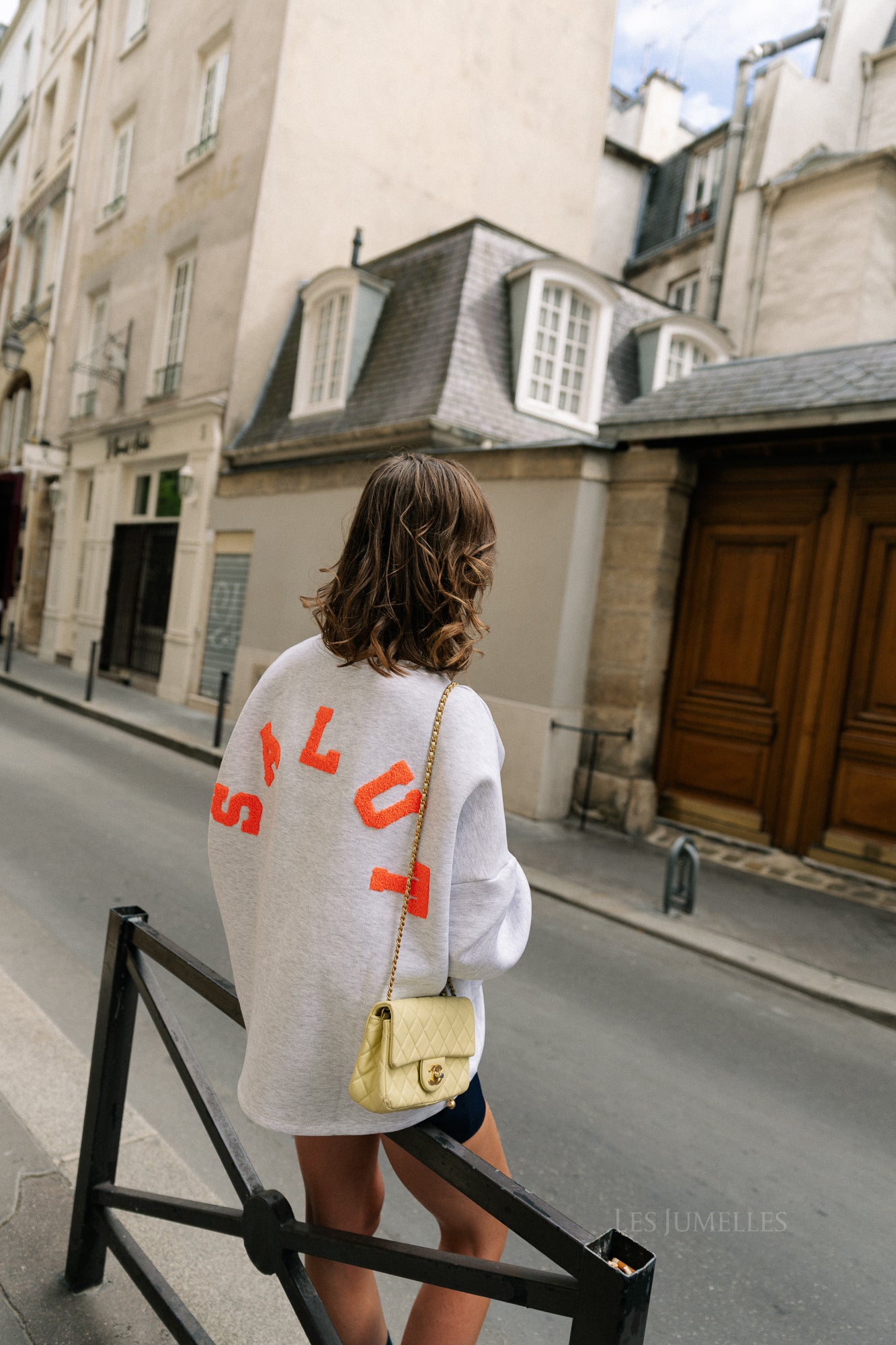 'Salut' sweater light grey