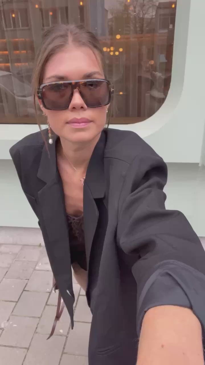 Chloe oversized blazer black