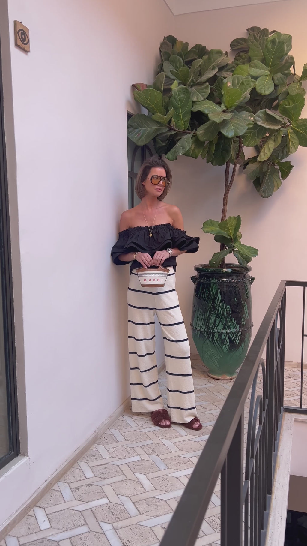 Rhea one shoulder top black
